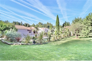 maison-villa à la vente -   13122  VENTABREN, surface 400 m2 vente maison-villa - APR705634